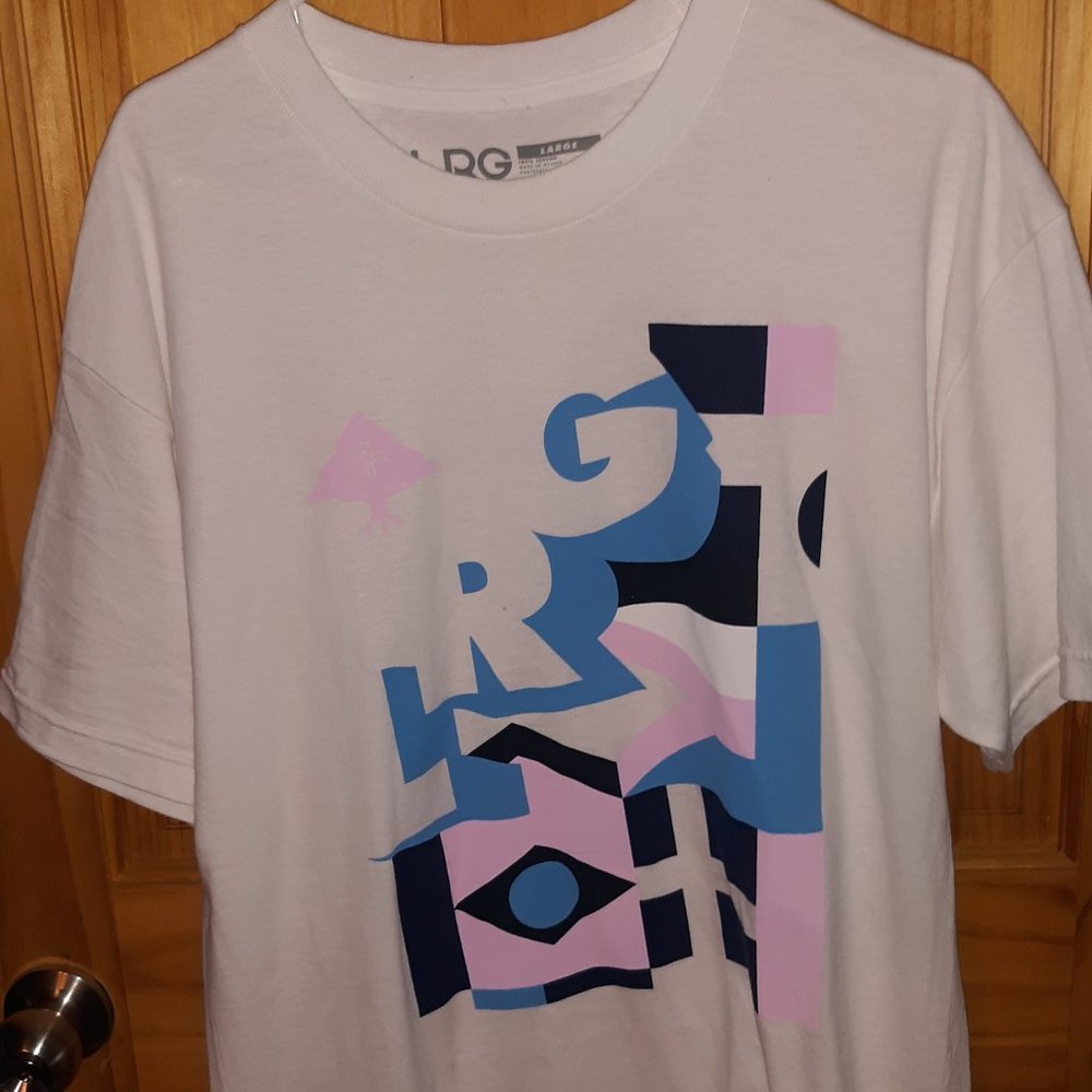 LRG Sweet graphic T shirt NWOT